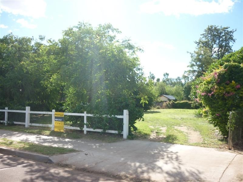 93 Victoria Street, St George QLD 4487