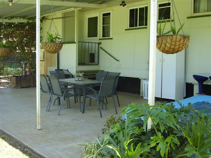 2 ANNE STREET, St George QLD 4487