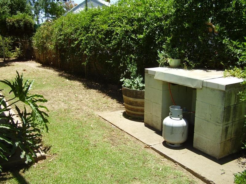 2 ANNE STREET, St George QLD 4487