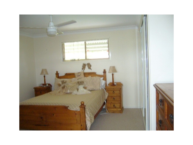 15 Taylor Street, St George QLD 4487
