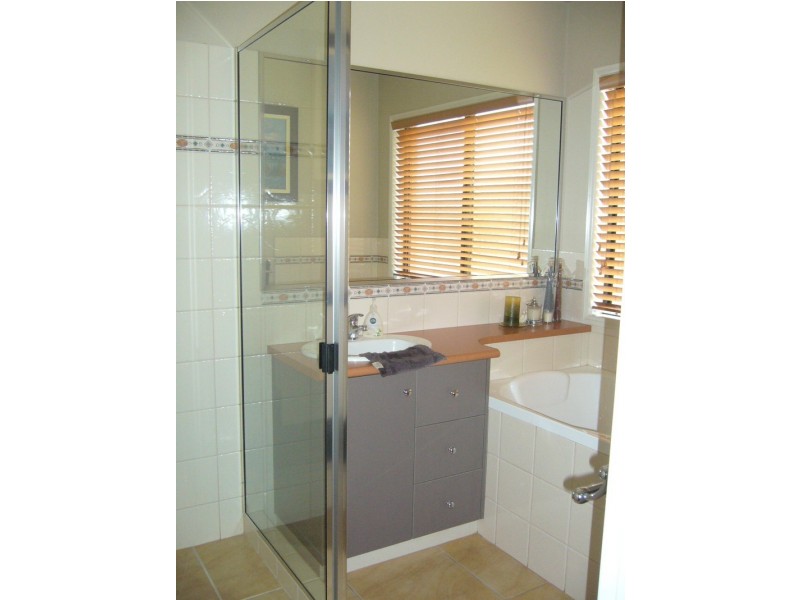 JE Kelly Road, St George QLD 4487