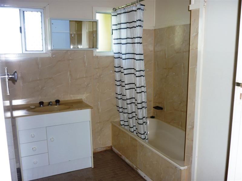 35 Kenny Lane, St George QLD 4487