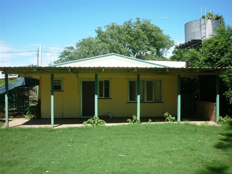 35 Kenny Lane, St George QLD 4487