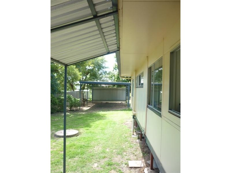 76-80 Albert Street, St George QLD 4487