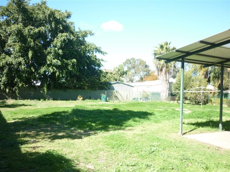 18 Victoria Street, St George QLD 4487