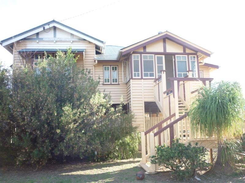 36 Kenney Lane, St George QLD 4487