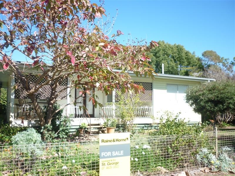 22 Munro Street, St George QLD 4487