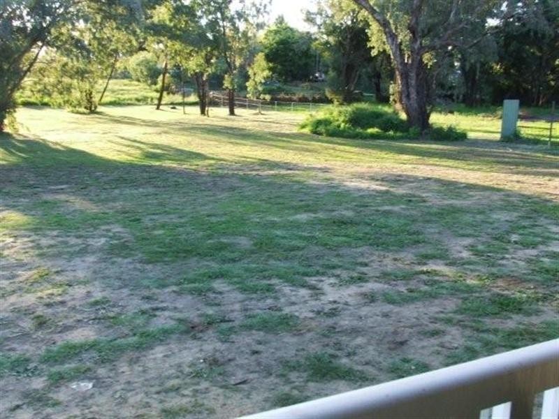 285 Alfred Street, St George QLD 4487