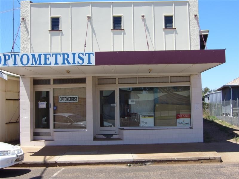9 Grey Street, St George QLD 4487