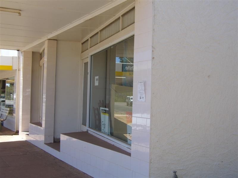 9 Grey Street, St George QLD 4487