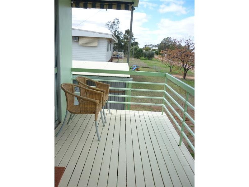 39 Pine Street, Thallon QLD 4497