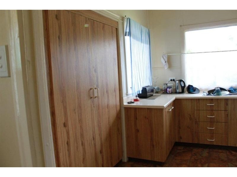 17 Mary Street, Bollon QLD 4488