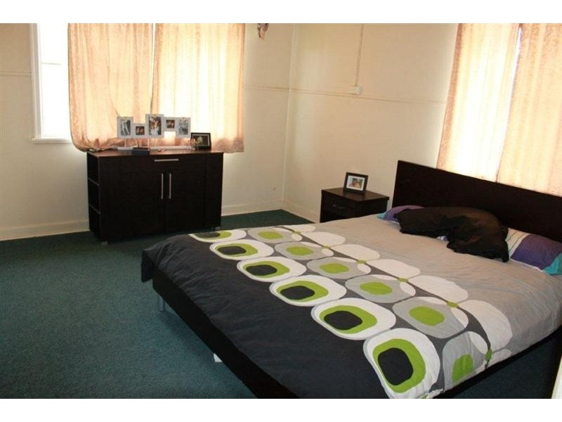 17 Mary Street, Bollon QLD 4488