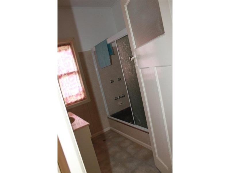 17 Mary Street, Bollon QLD 4488