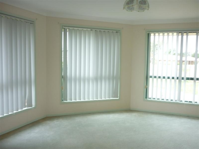 10 Taylor Street, St George QLD 4487