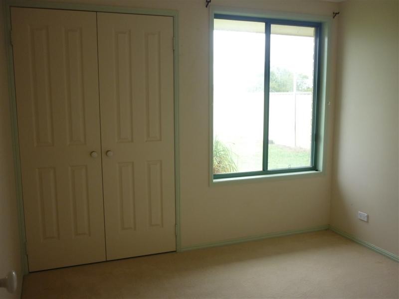 10 Taylor Street, St George QLD 4487