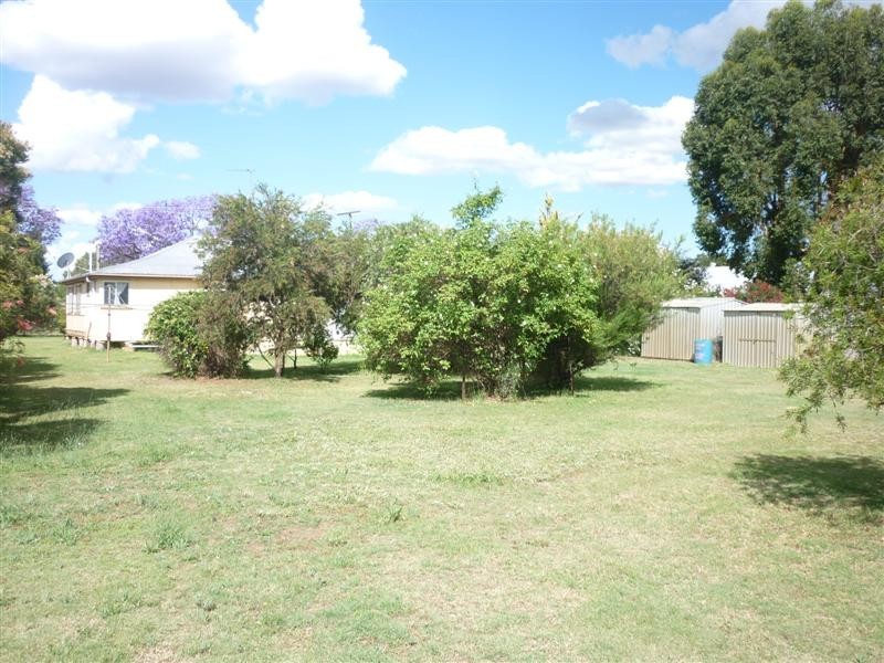 64 Scott Street, St George QLD 4487