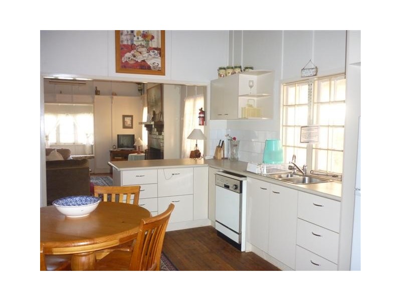 101 Victoria Street, St George QLD 4487