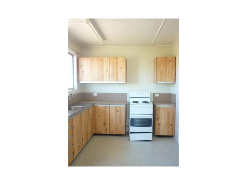 65 Railway Street, Dirranbandi QLD 4486