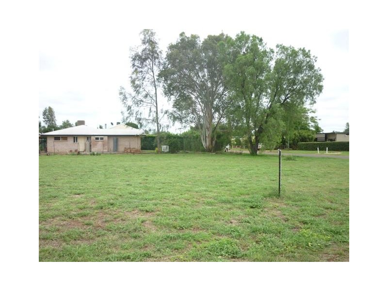19 Charles Street, St George QLD 4487
