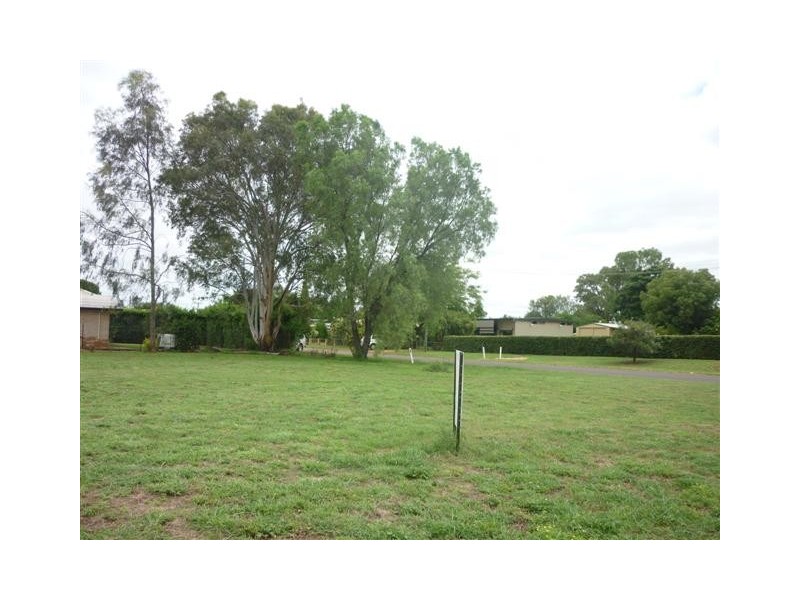 19 Charles Street, St George QLD 4487