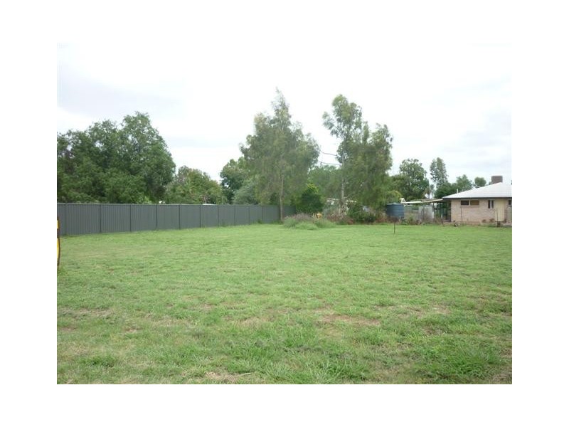 21 Charles Street, St George QLD 4487