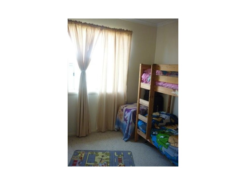 11 Weatherall Street, St George QLD 4487