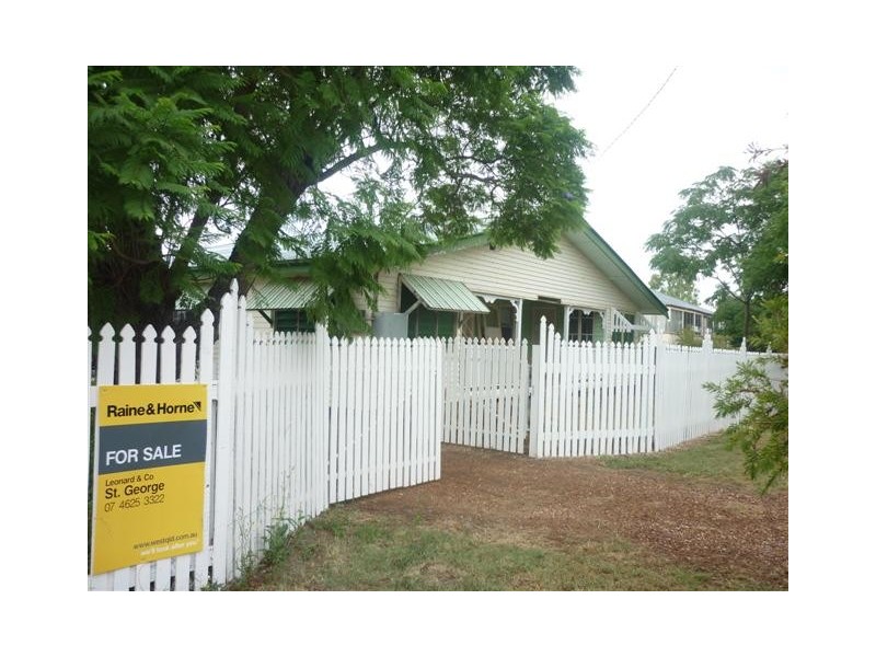 34-40 Moore Street, Dirranbandi QLD 4486