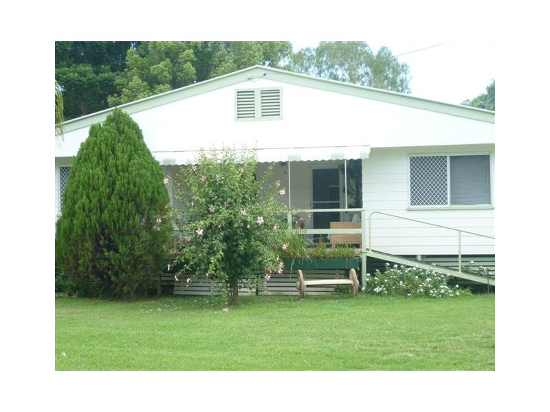 11 Charles Street, St George QLD 4487
