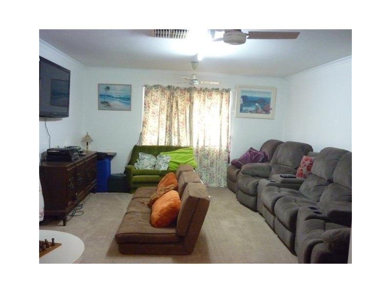 11 Charles Street, St George QLD 4487