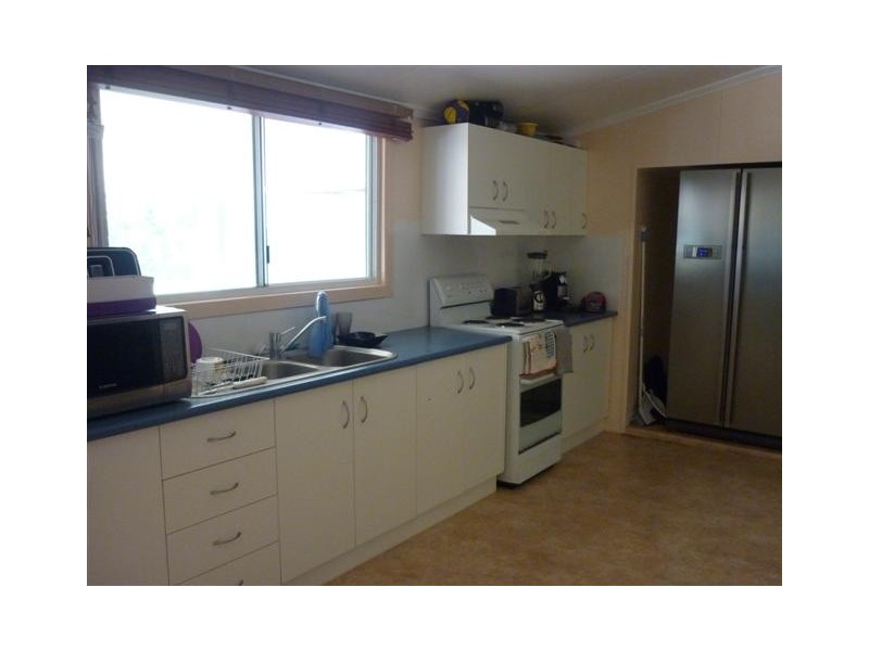 25 Kenny Lane, St George QLD 4487