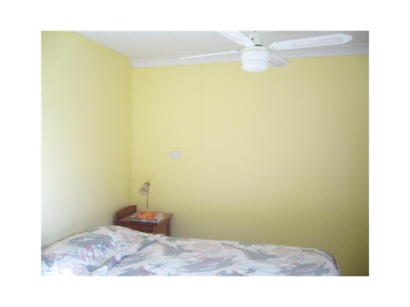 16  Hutt Street, St George QLD 4487