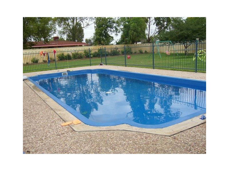 86 Alfred Street, St George QLD 4487