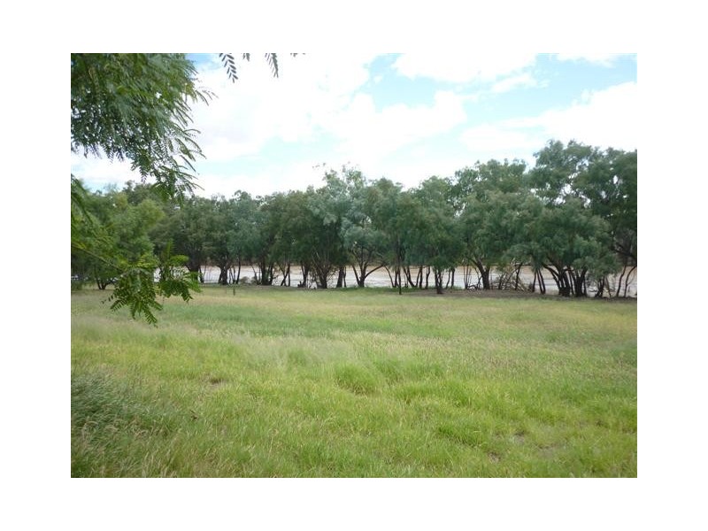 12155 Carnarvon Highway, St George QLD 4487