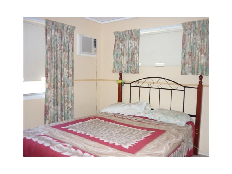 34 Andrew Street, St George QLD 4487