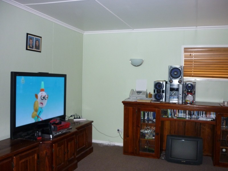 11 Wattle Drive, St George QLD 4487
