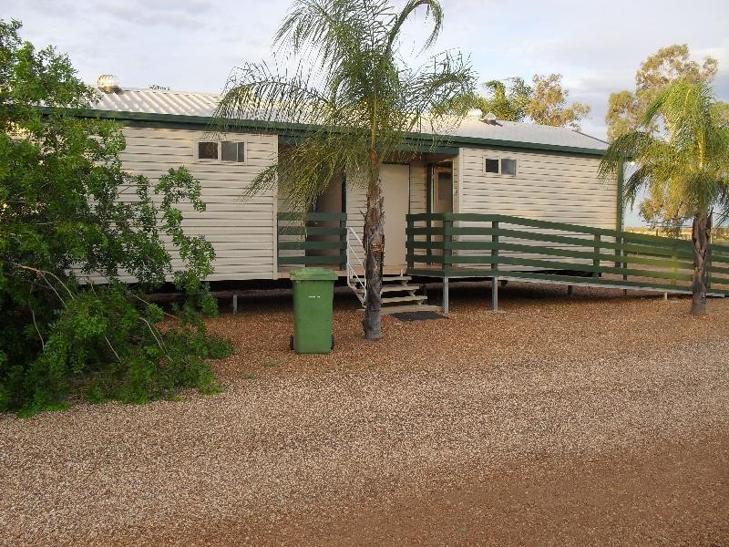 41 Kirby Street, Dirranbandi QLD 4486