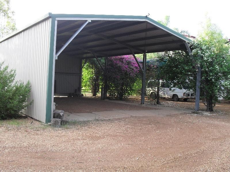 41 Kirby Street, Dirranbandi QLD 4486