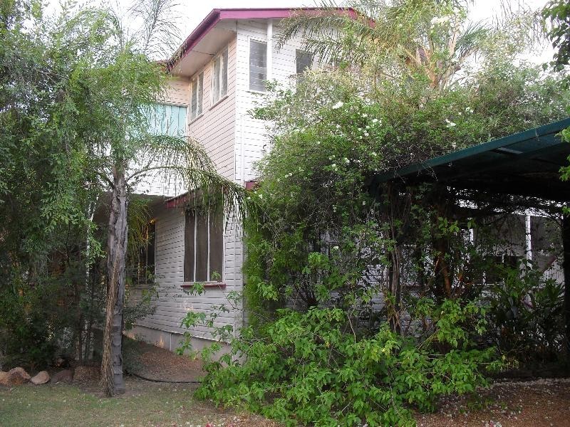 41 Kirby Street, Dirranbandi QLD 4486