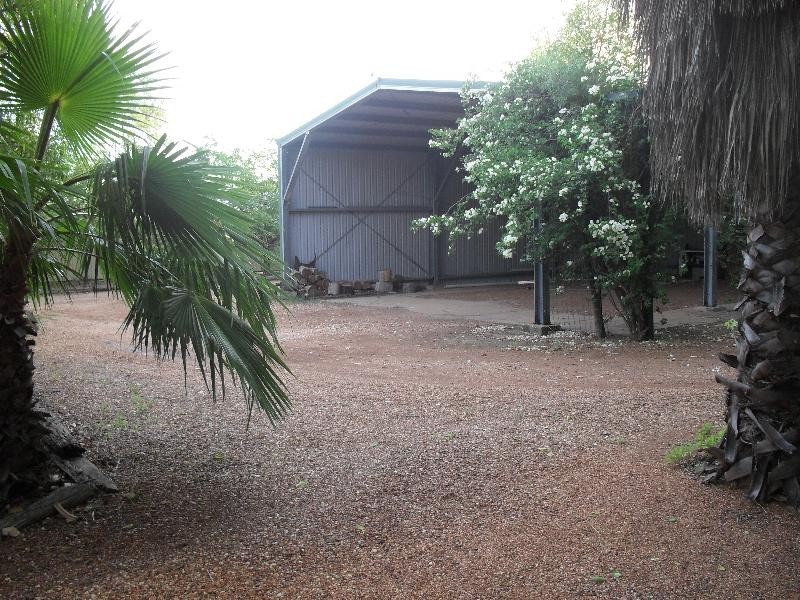 41 Kirby Street, Dirranbandi QLD 4486