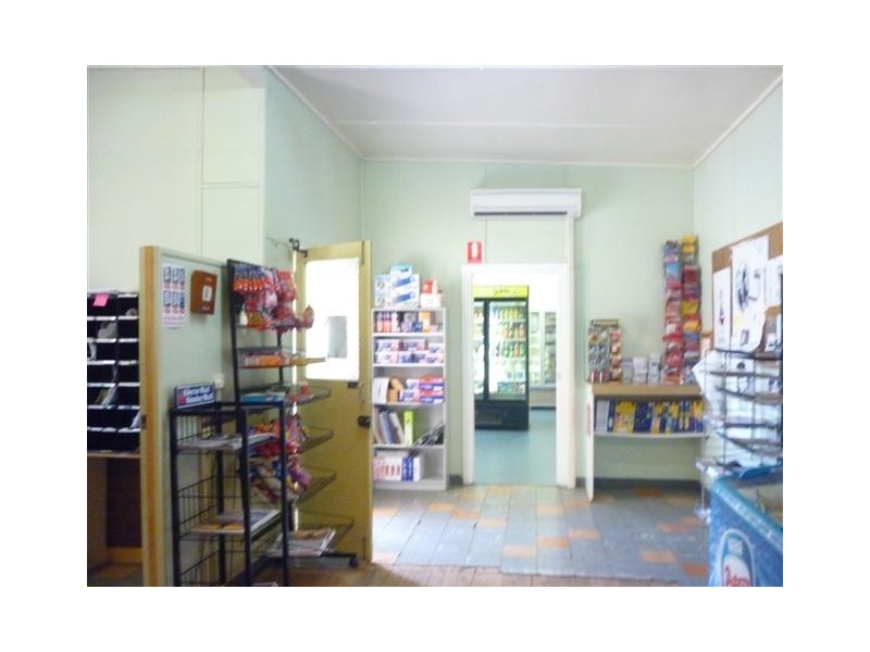 30 Hill Street, Thallon QLD 4497