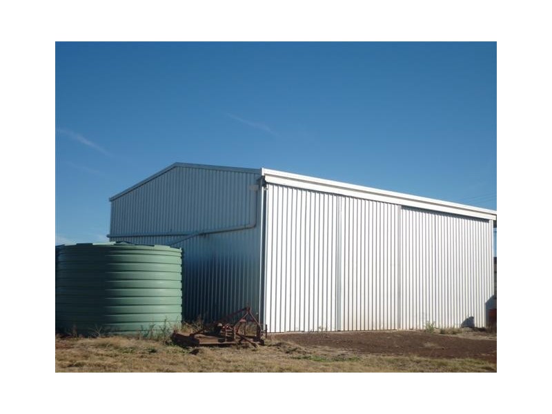 25 Johnston Road, St George QLD 4487