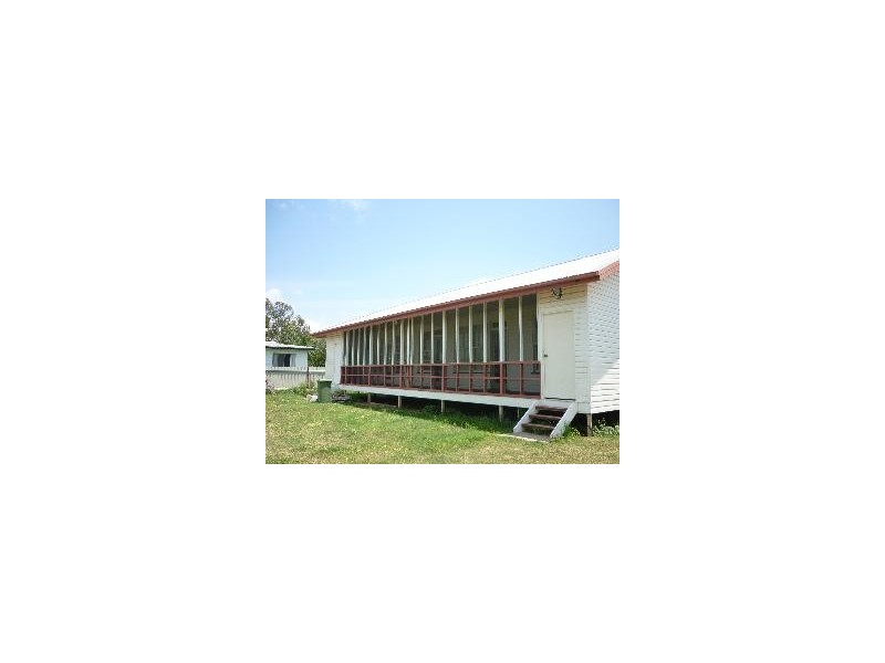 22 Wattle Drive, St George QLD 4487