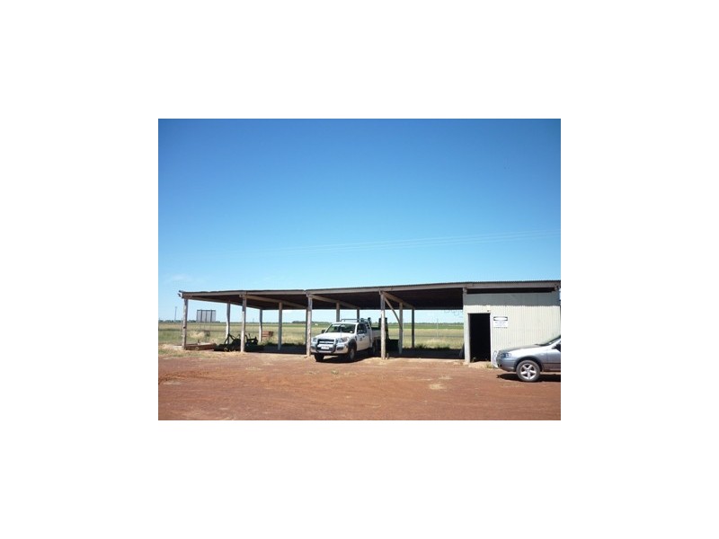 Malawa Depot Cnr of Carnarvon Hwy and Buckinbah Road, St George QLD 4487
