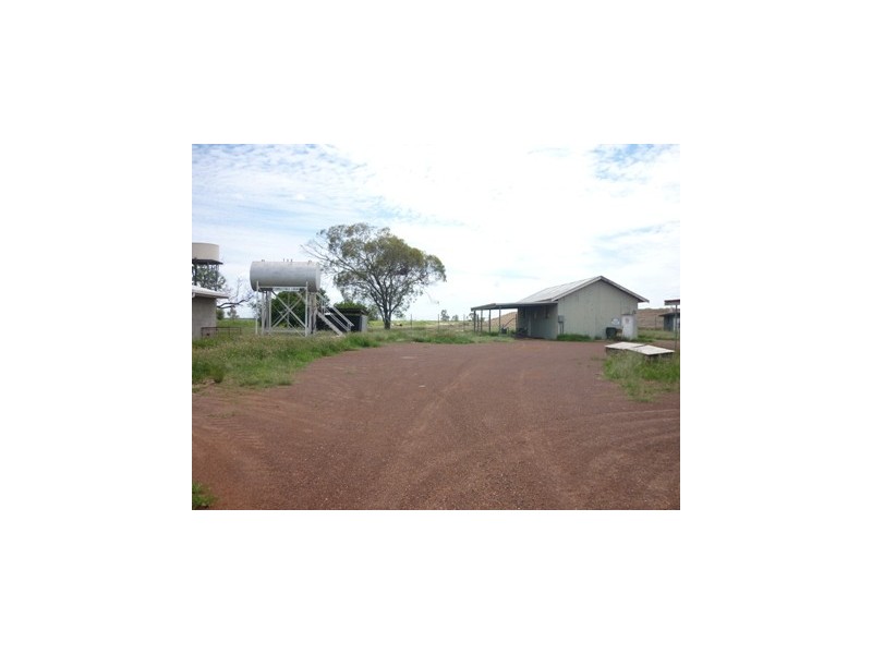 Malawa Depot Cnr of Carnarvon Hwy and Buckinbah Road, St George QLD 4487