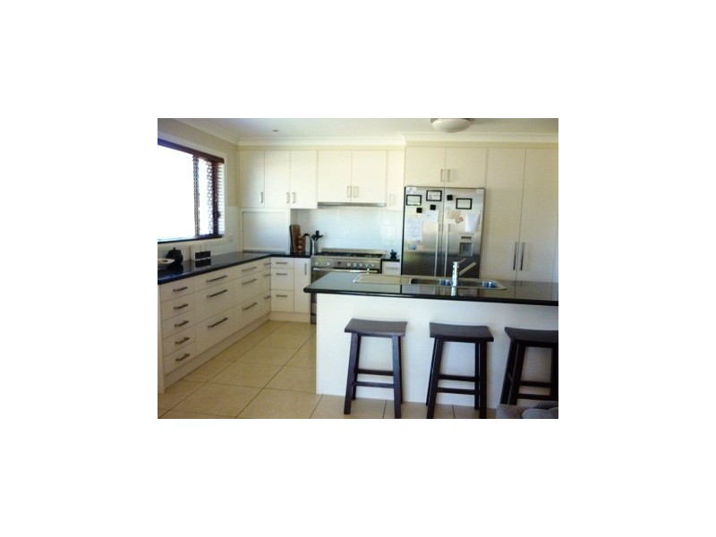19 Taylor Street, St George QLD 4487