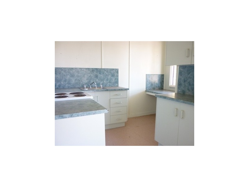 15 Cowildi Street, Dirranbandi QLD 4486