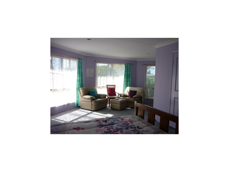 1 Turvey Court, St George QLD 4487