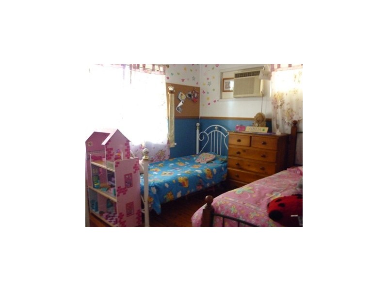 2 Andrew Street, St George QLD 4487