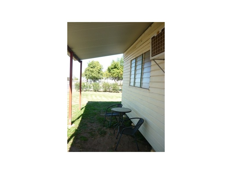 46 Moore Street, Dirranbandi QLD 4486